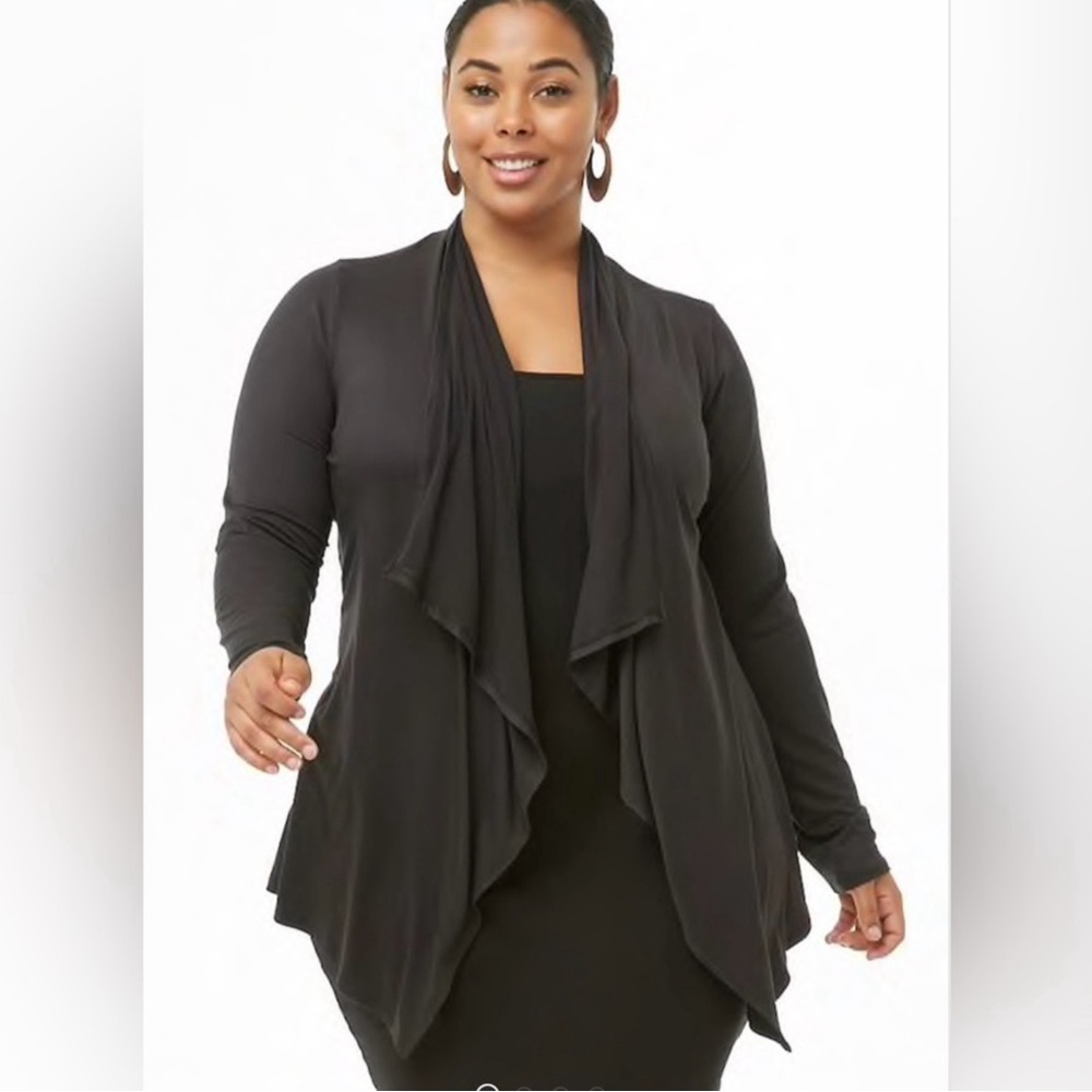 Women’s plus size draped, front cardigan